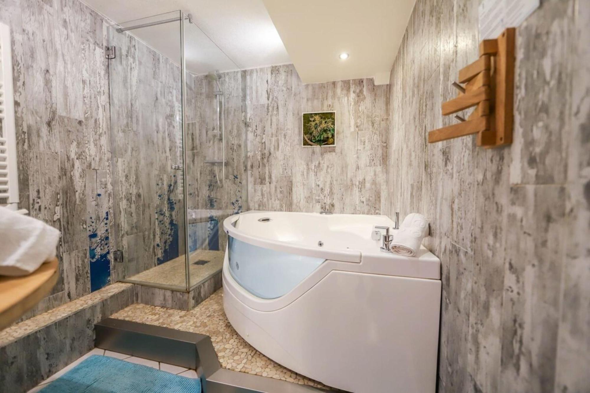 Le Cocon - Lofts & Lakes Certified 4-Stars Annecy Eksteriør bilde